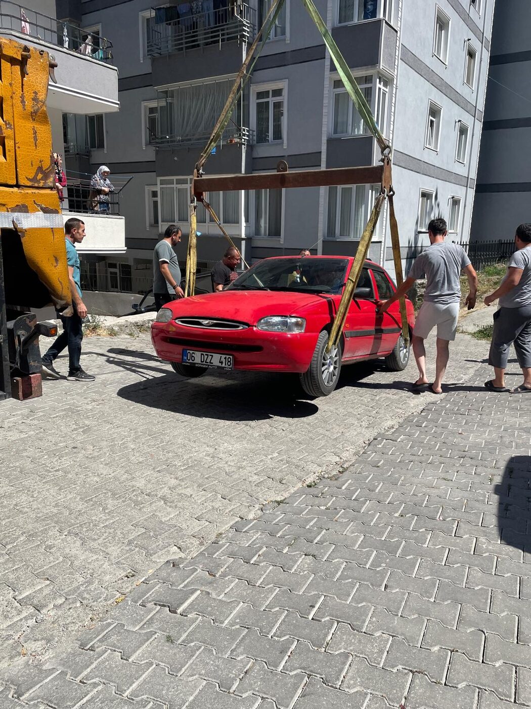Oto Kurtarıcı